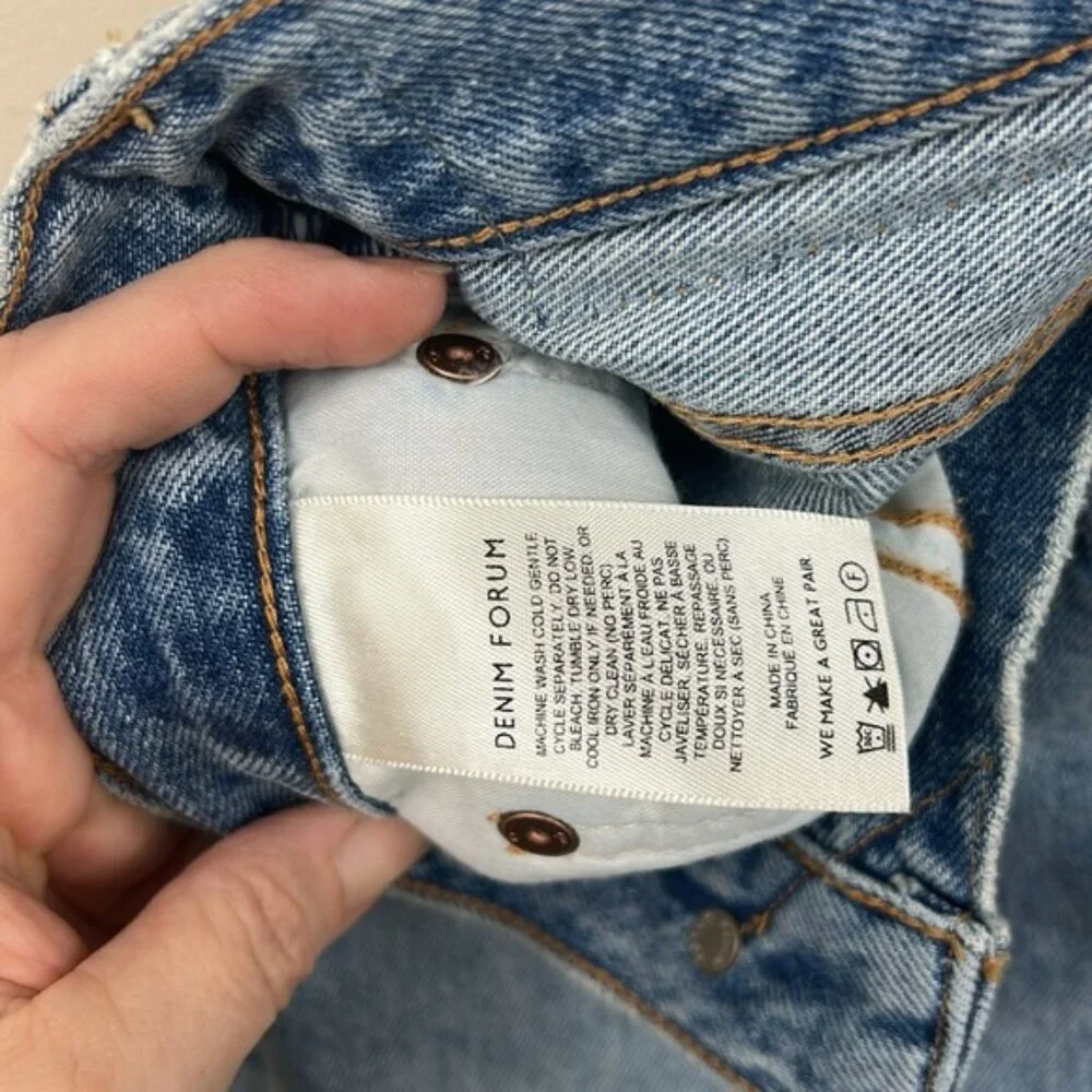 ARITZIA DENIM FORUM the yoko long jean  short 24